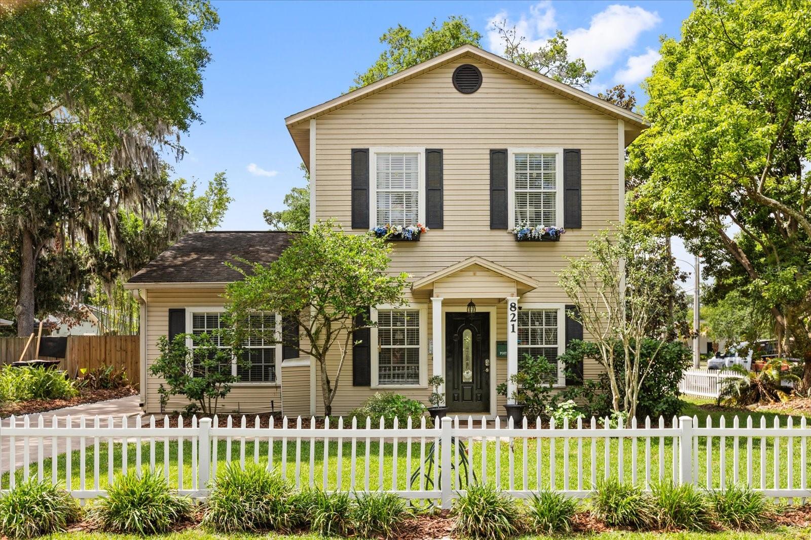821 N FERNCREEK AVE, ORLANDO, FL, 32803
