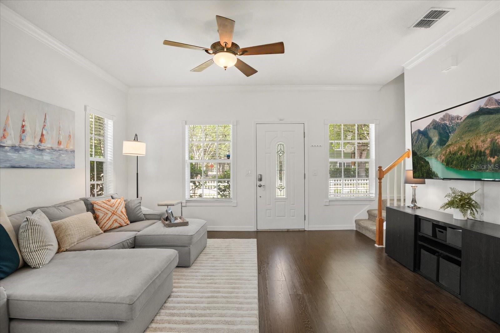 821 N FERNCREEK AVE, ORLANDO, FL, 32803