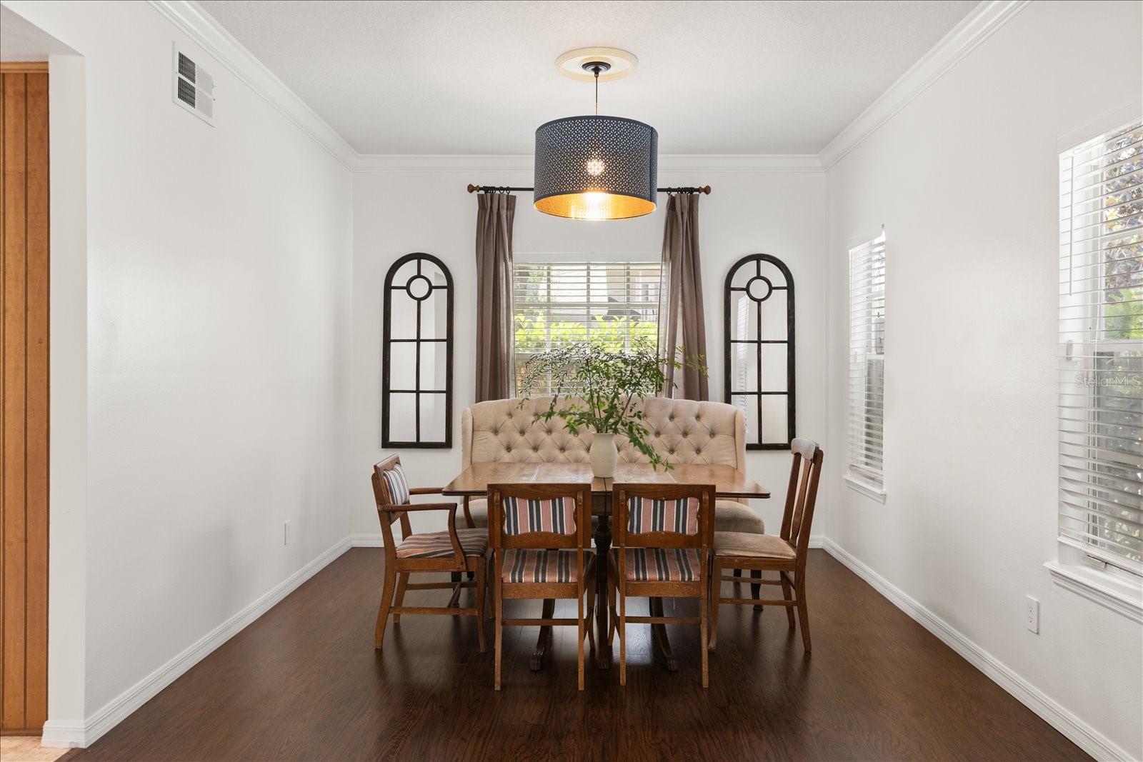 821 N FERNCREEK AVE, ORLANDO, FL, 32803