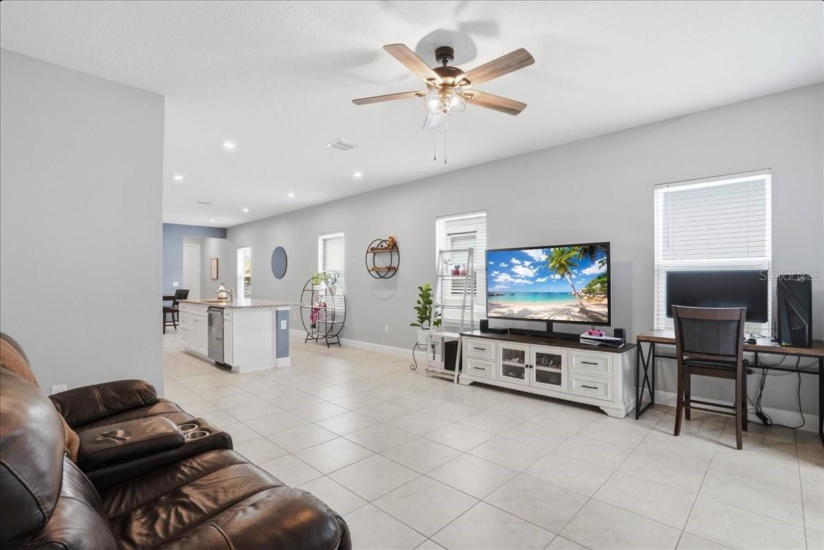 8728 STARRY NIGHT TER, PARRISH, FL, 34219