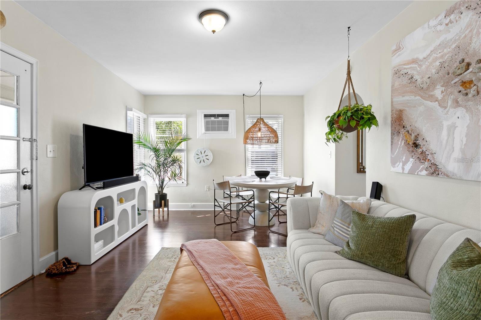 802 DARTMOOR ST N, ST PETERSBURG, FL, 33701