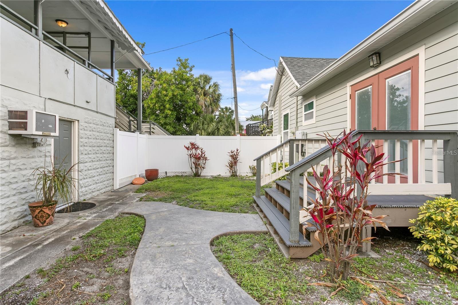 802 DARTMOOR ST N, ST PETERSBURG, FL, 33701