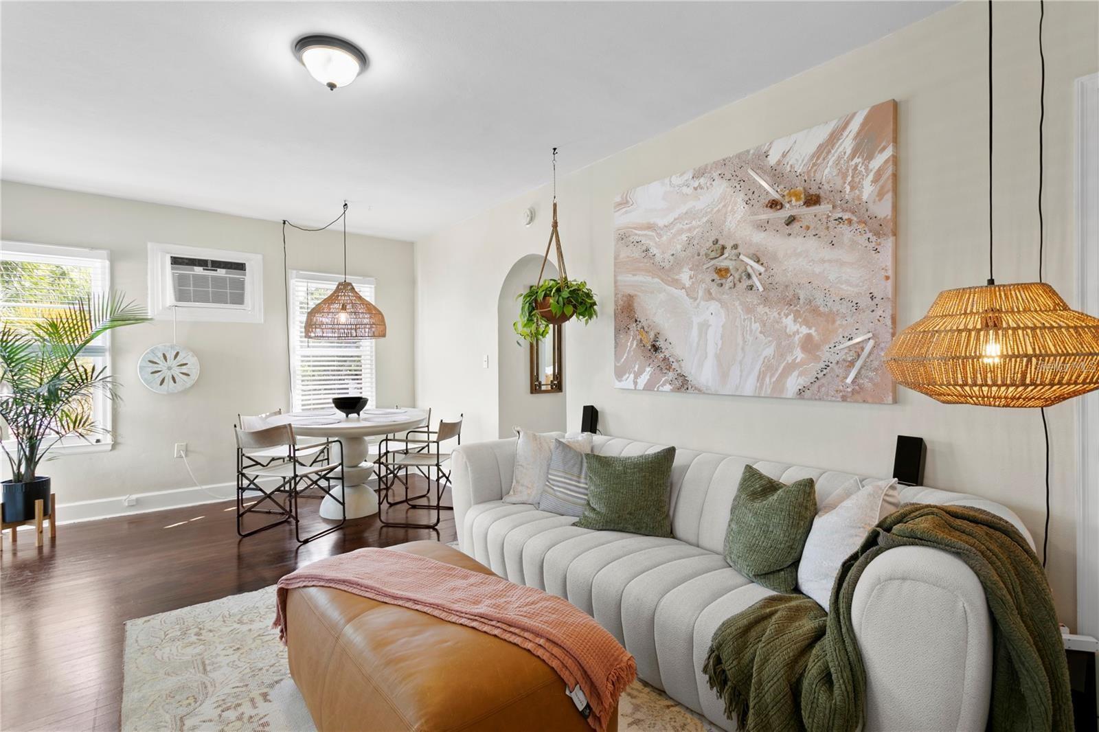 802 DARTMOOR ST N, ST PETERSBURG, FL, 33701