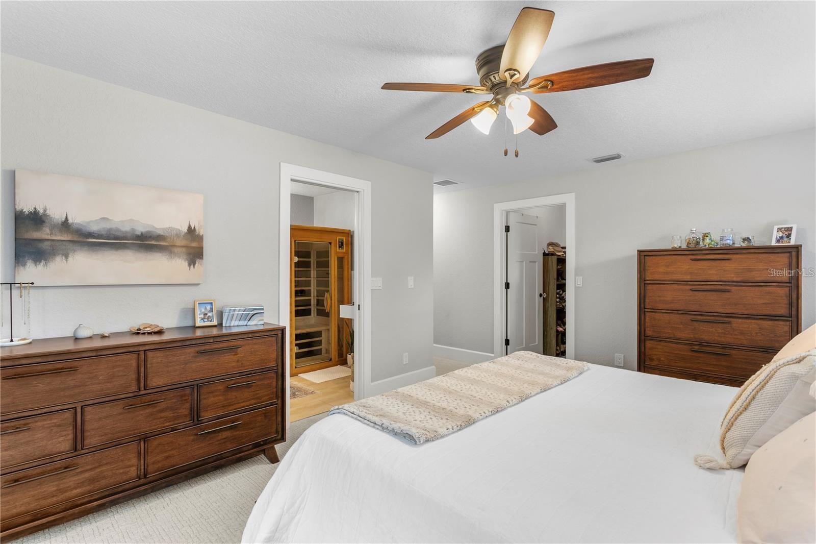 802 DARTMOOR ST N, ST PETERSBURG, FL, 33701