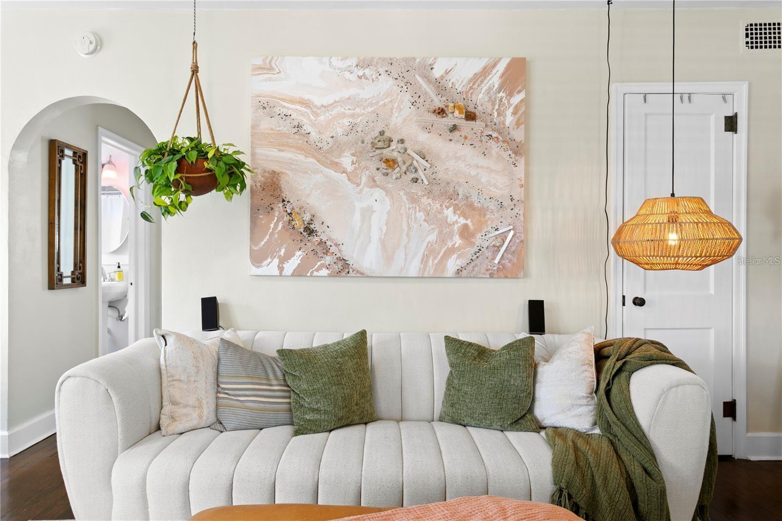 802 DARTMOOR ST N, ST PETERSBURG, FL, 33701