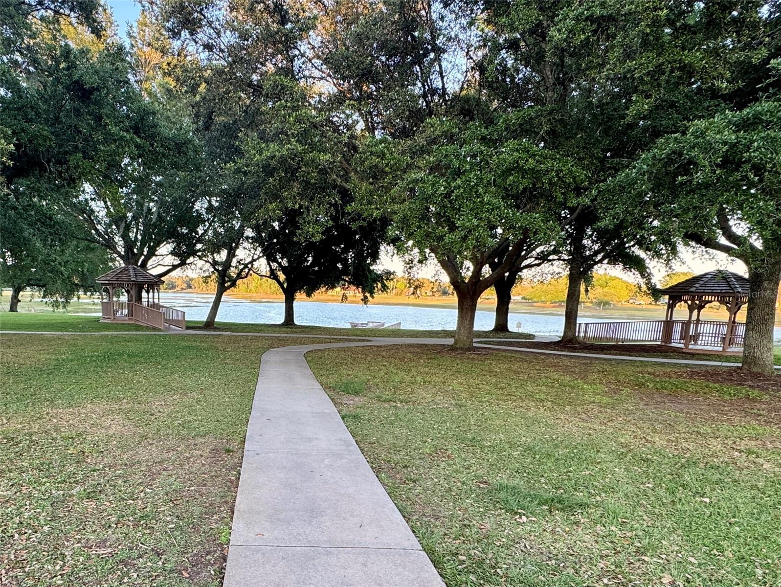 5738 KING JAMES AVE, LEESBURG, FL, 34748