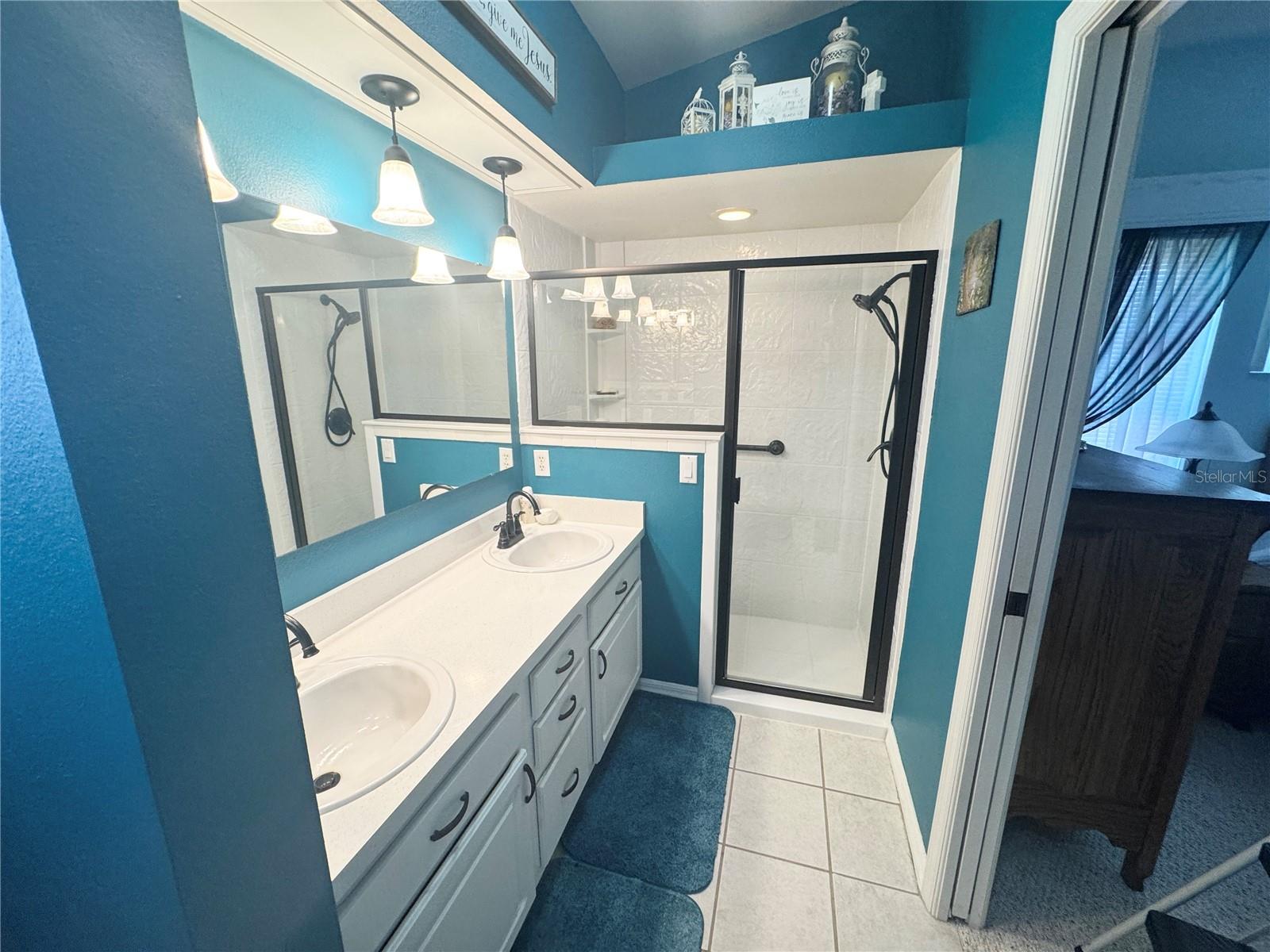 5738 KING JAMES AVE, LEESBURG, FL, 34748