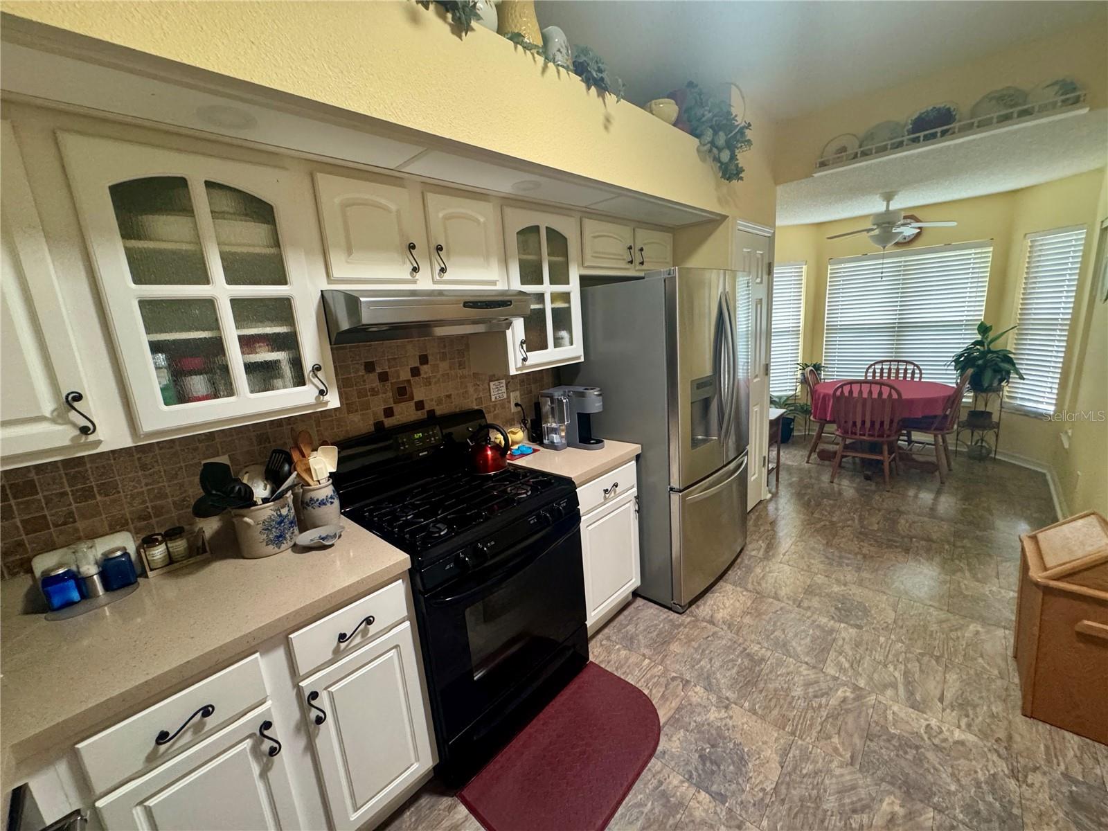 5738 KING JAMES AVE, LEESBURG, FL, 34748