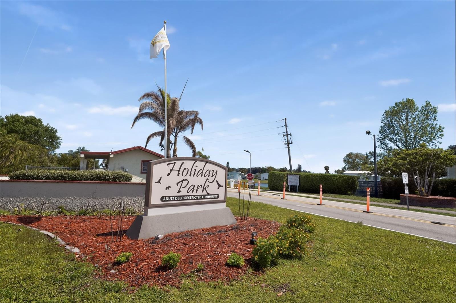 132 HOLIDAY PARK BLVD NE, PALM BAY, FL, 32907