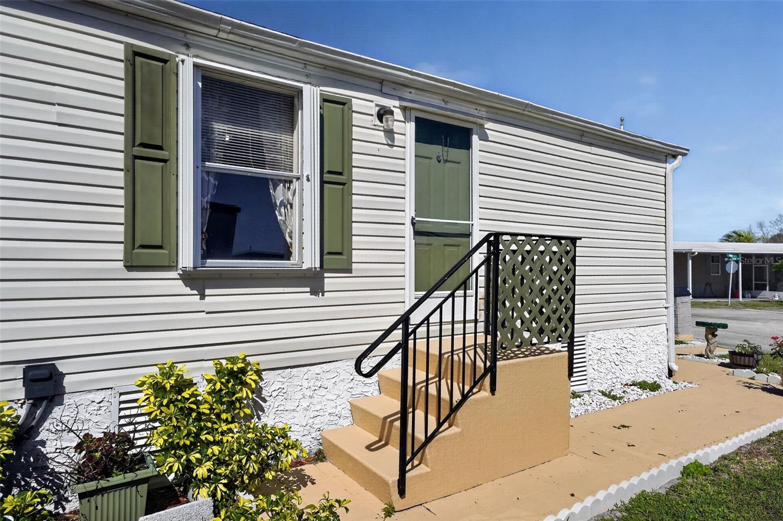 132 HOLIDAY PARK BLVD NE, PALM BAY, FL, 32907