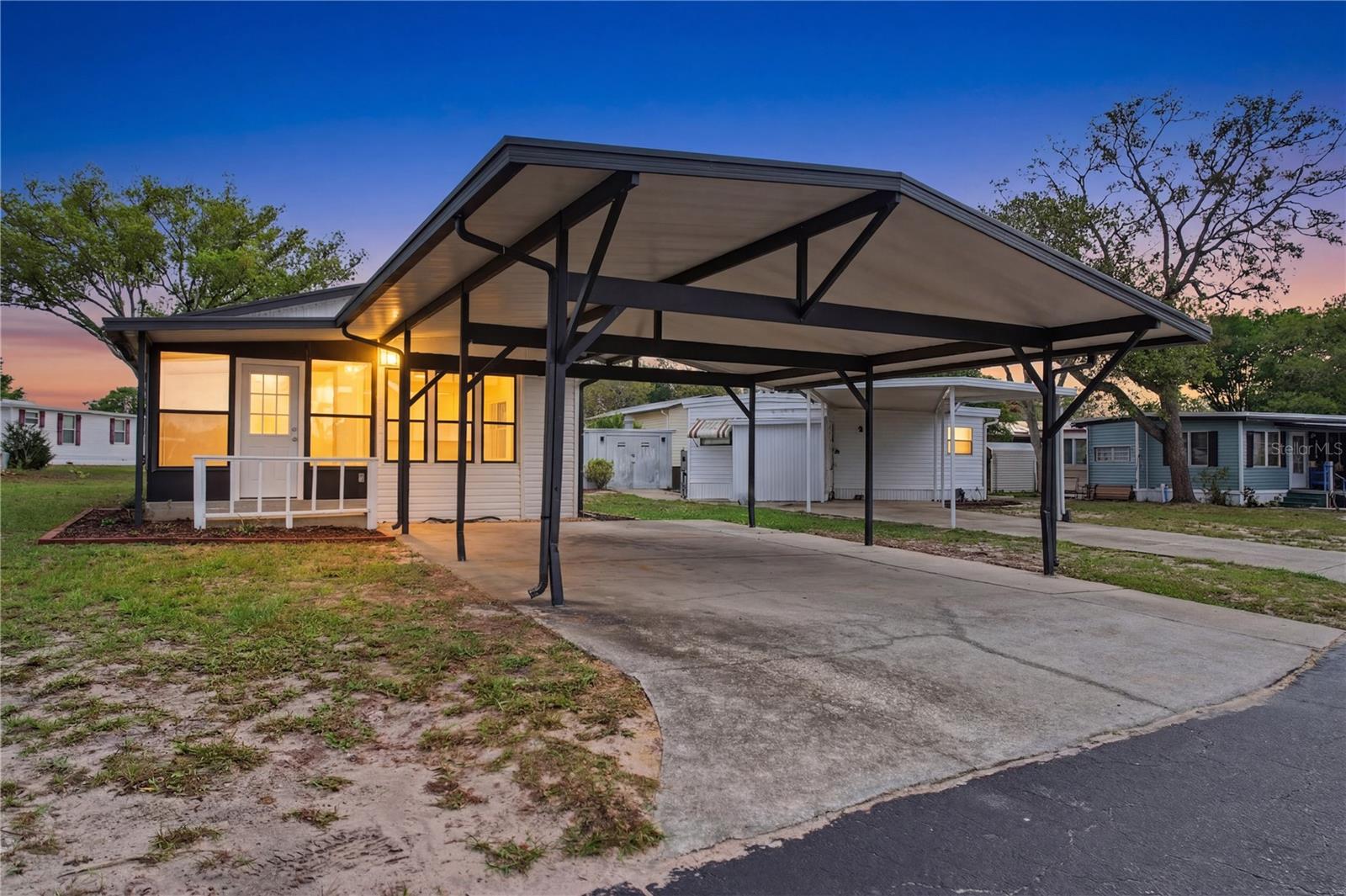 9569 GRAY FOX DR, WEEKI WACHEE, FL, 34613