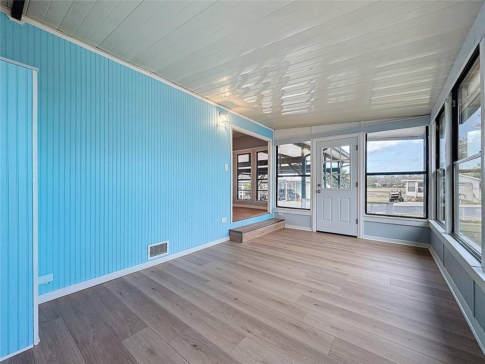 9569 GRAY FOX DR, WEEKI WACHEE, FL, 34613