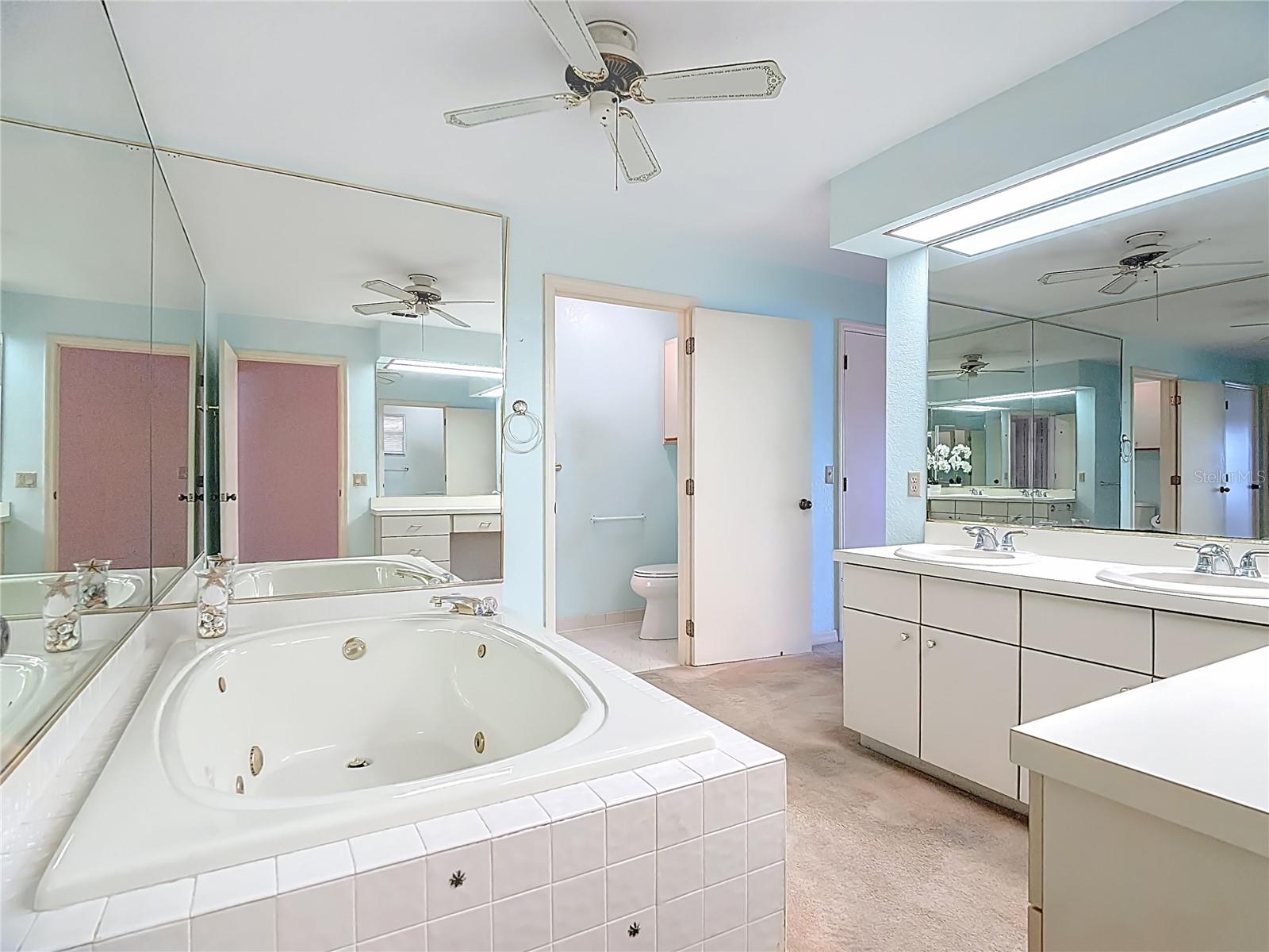 247 S LAKE PANSY DR, WINTER HAVEN, FL, 33881