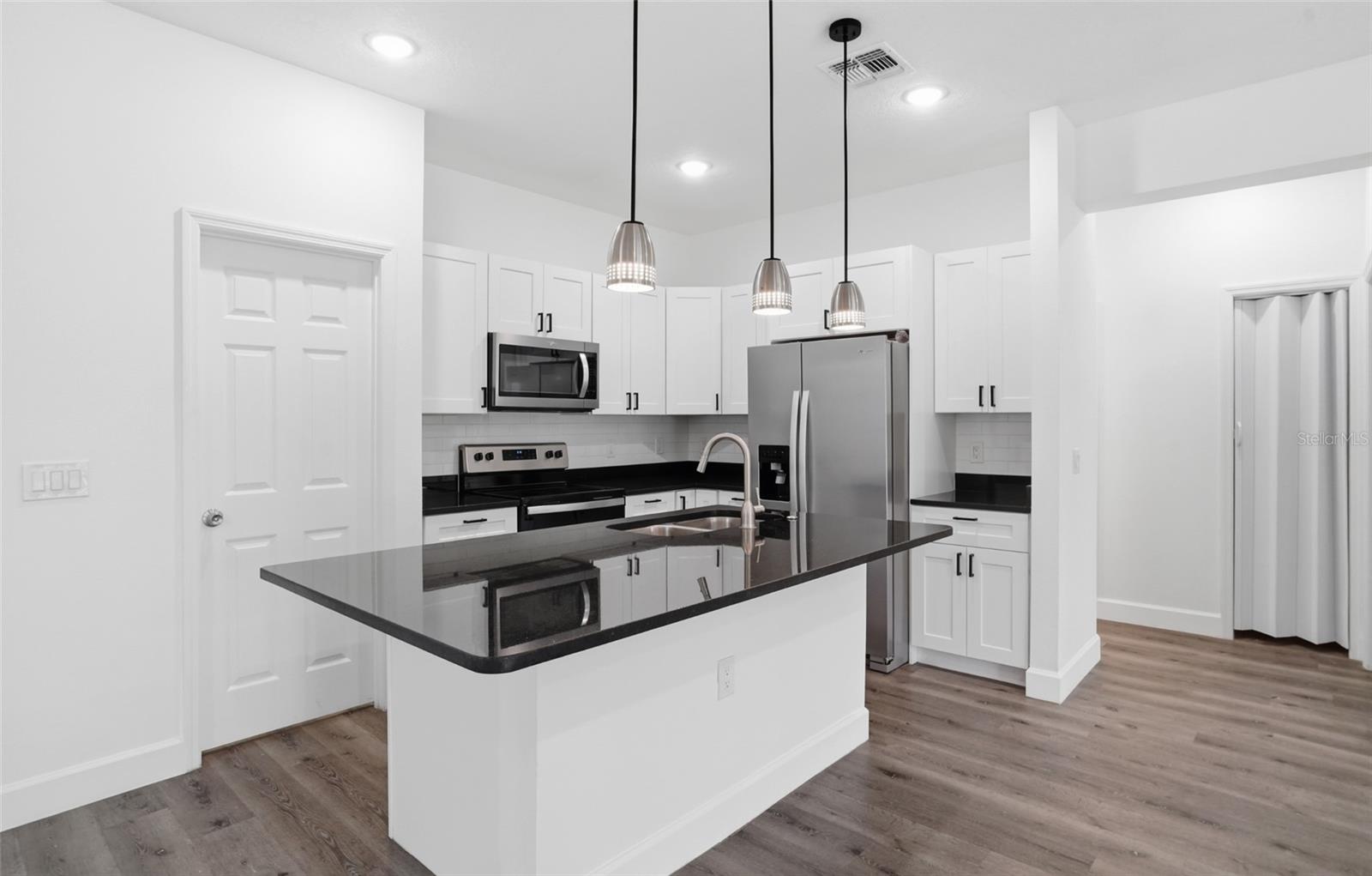 1535 13TH ST S, ST PETERSBURG, FL, 33705