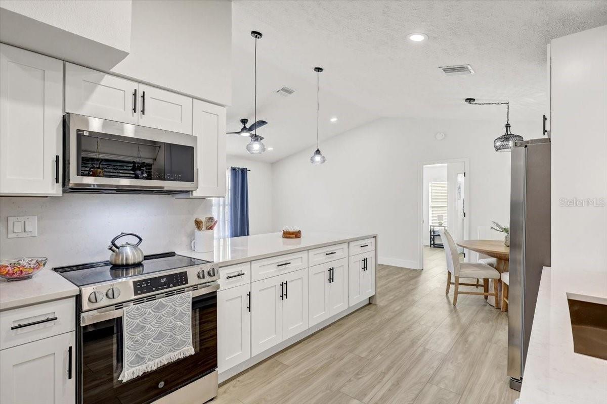 6505 64TH LN E, PALMETTO, FL, 34221