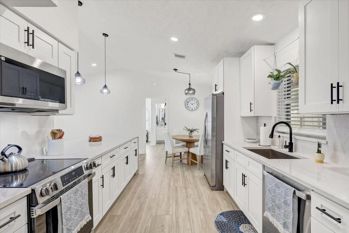 6505 64TH LN E, PALMETTO, FL, 34221