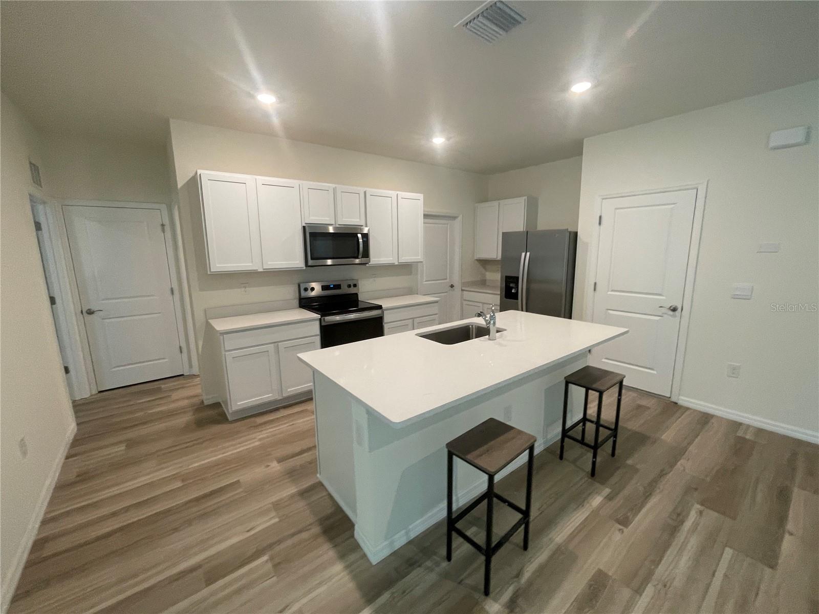 4905 SW 51ST RD, GAINESVILLE, FL, 32608