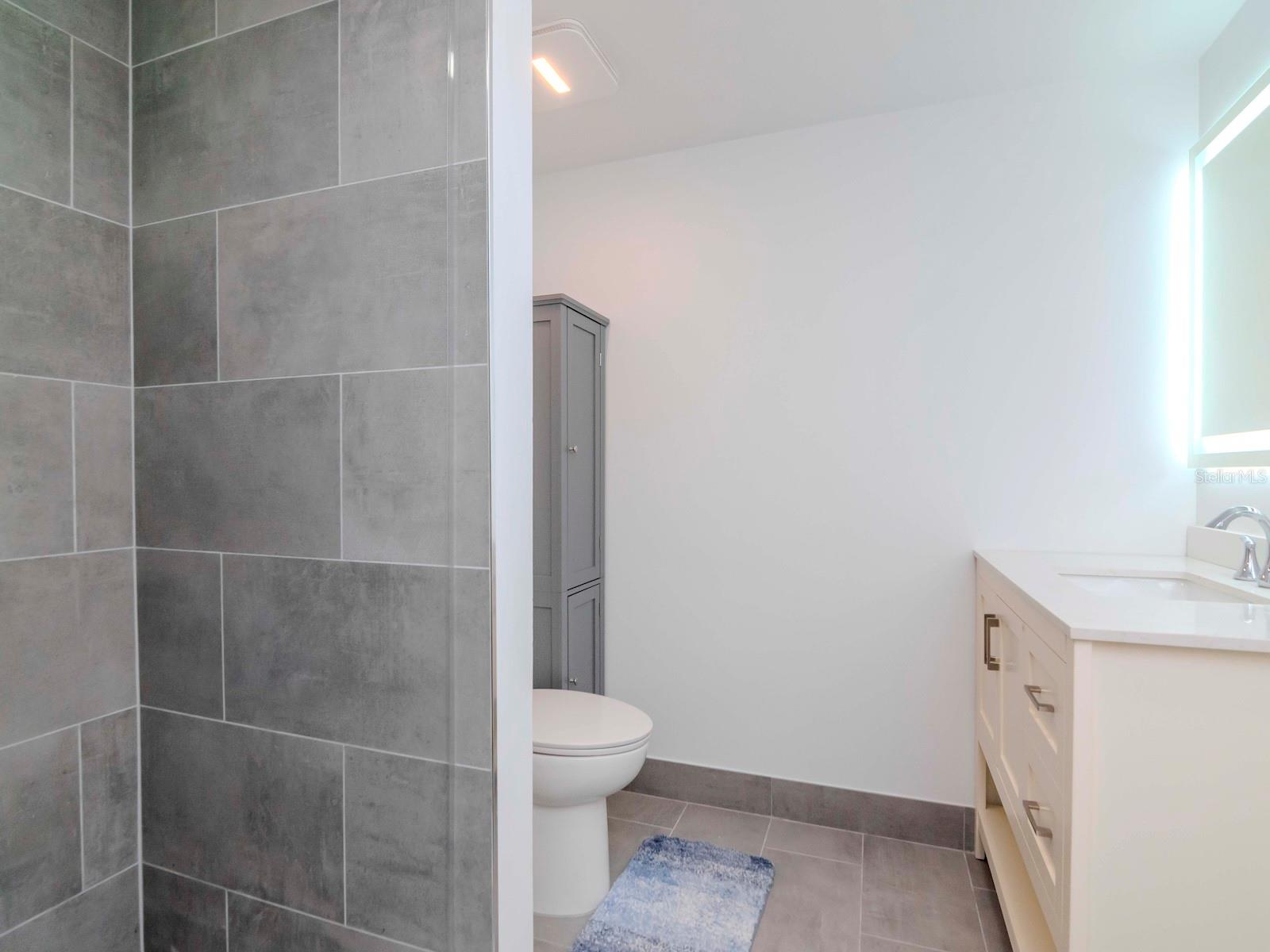 3200 GULF BLVD #103, ST PETE BEACH, FL, 33706