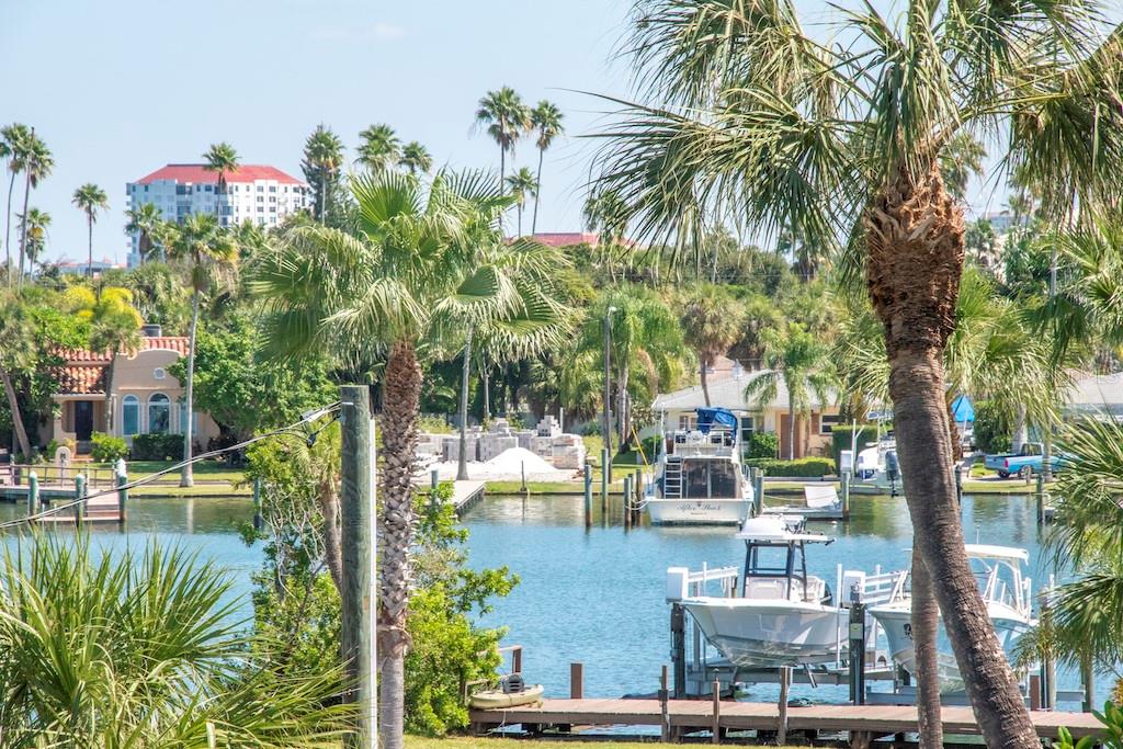 3200 GULF BLVD #103, ST PETE BEACH, FL, 33706