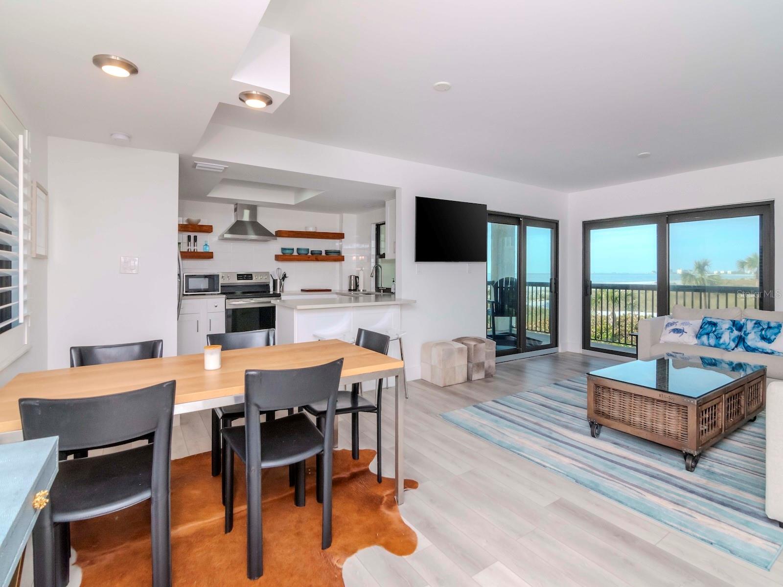 3200 GULF BLVD #103, ST PETE BEACH, FL, 33706