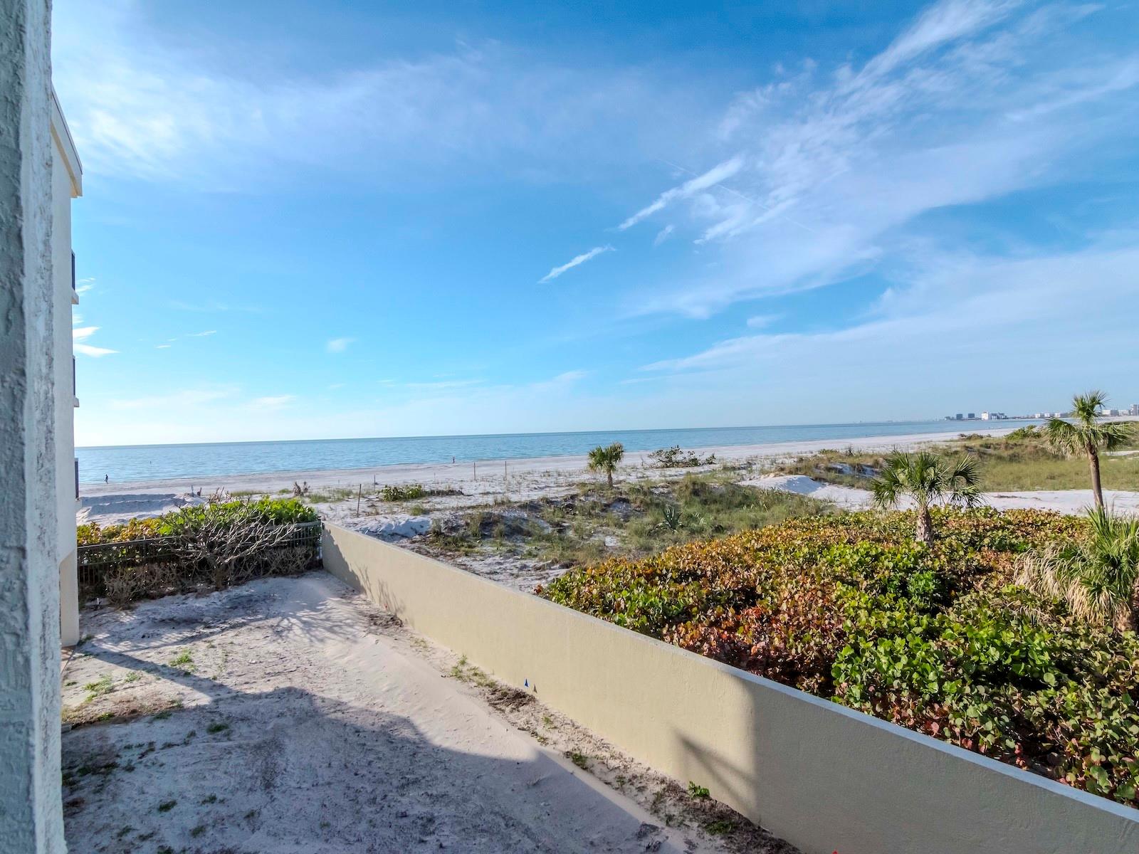 3200 GULF BLVD #103, ST PETE BEACH, FL, 33706