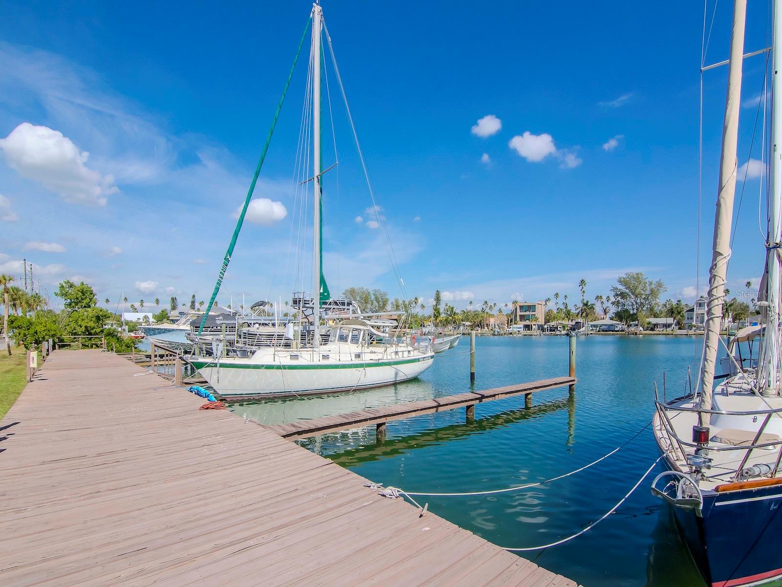 3200 GULF BLVD #103, ST PETE BEACH, FL, 33706