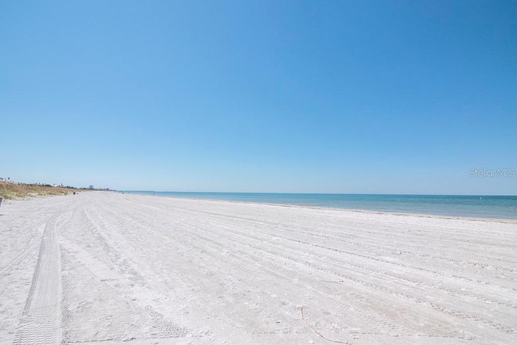 3200 GULF BLVD #103, ST PETE BEACH, FL, 33706