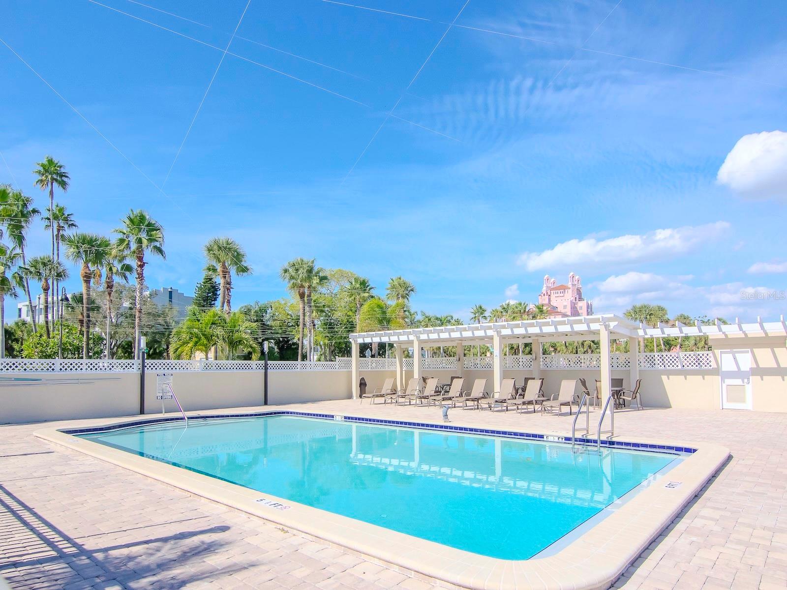 3200 GULF BLVD #103, ST PETE BEACH, FL, 33706