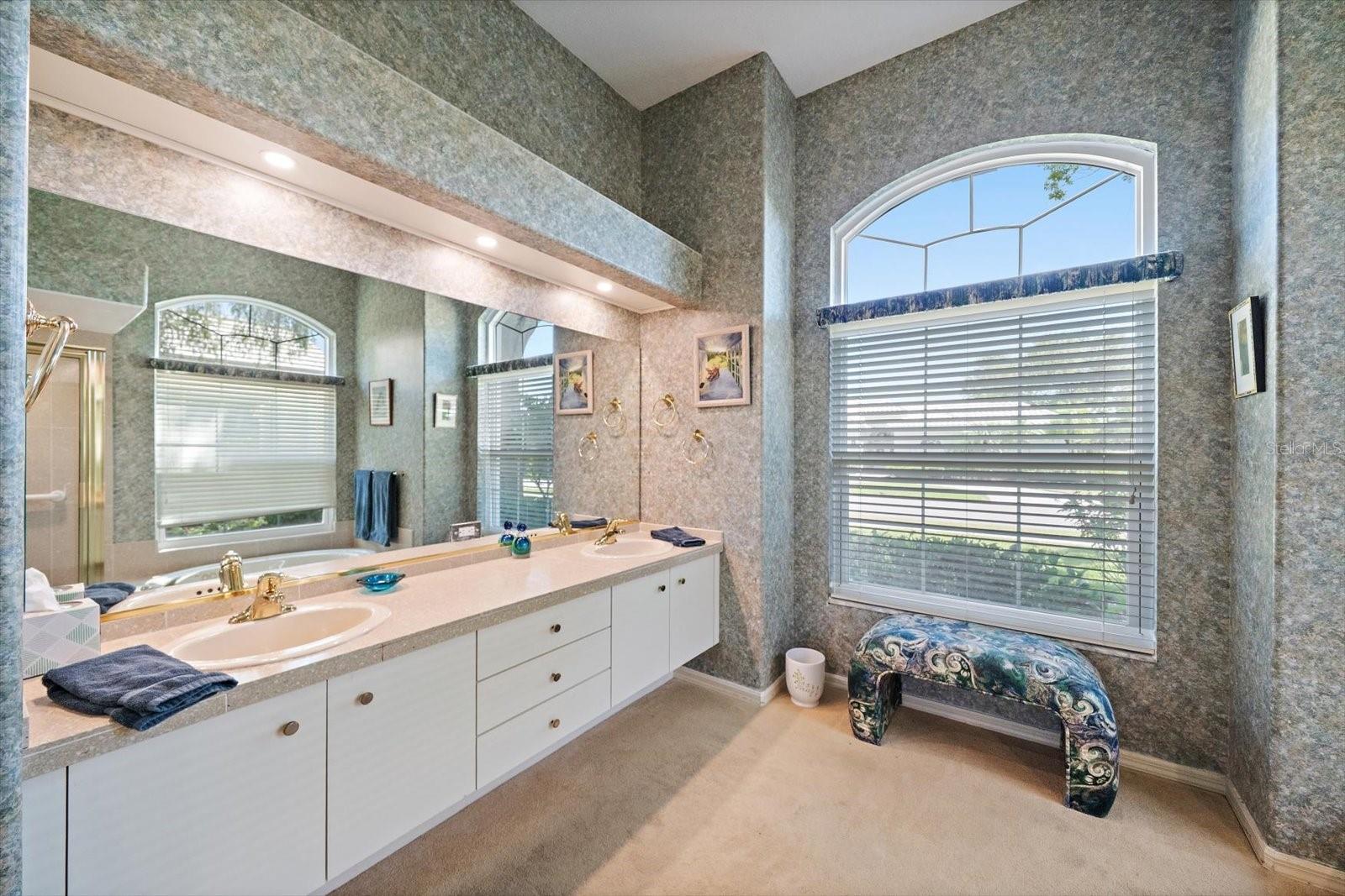 413 FIELDSTONE DR, VENICE, FL, 34292