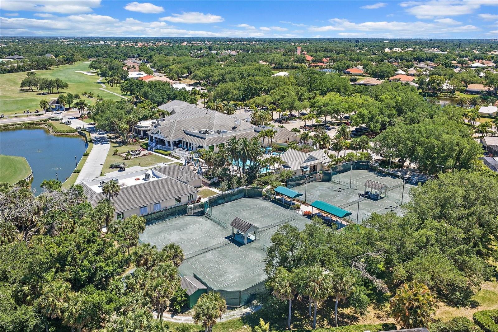 413 FIELDSTONE DR, VENICE, FL, 34292