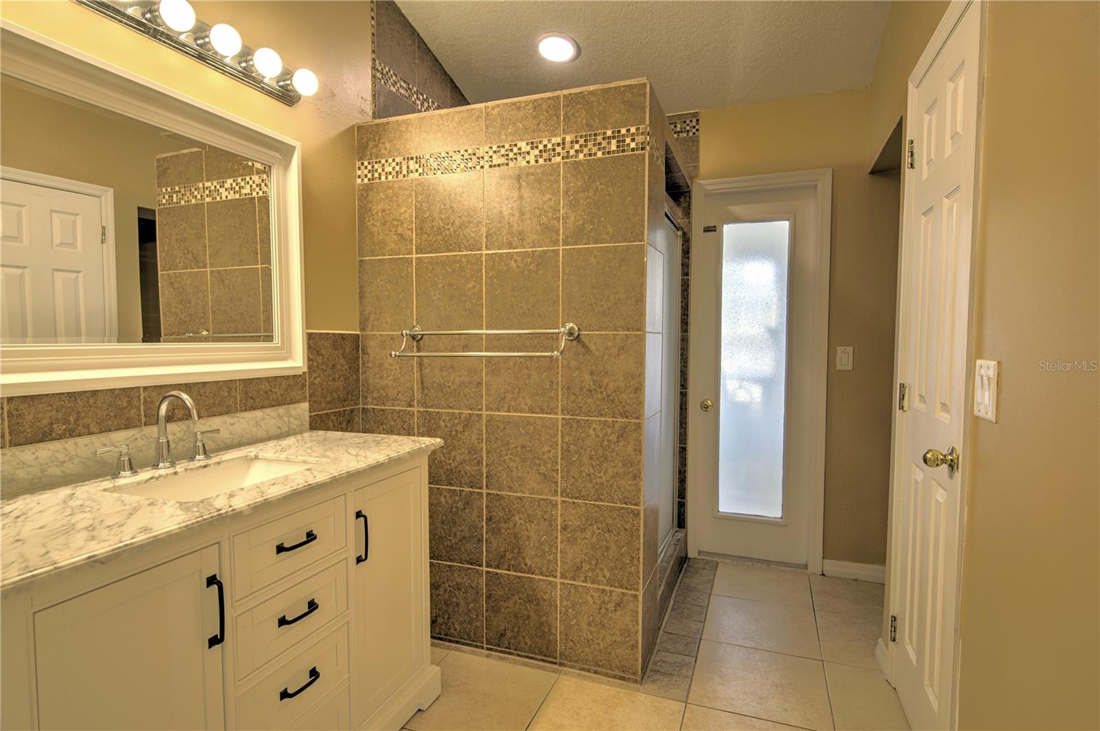 684 YORKSHIRE DR, OVIEDO, FL, 32765