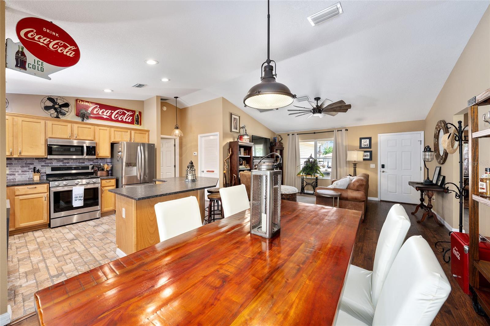 750 EDEN PL, THE VILLAGES, FL, 32162