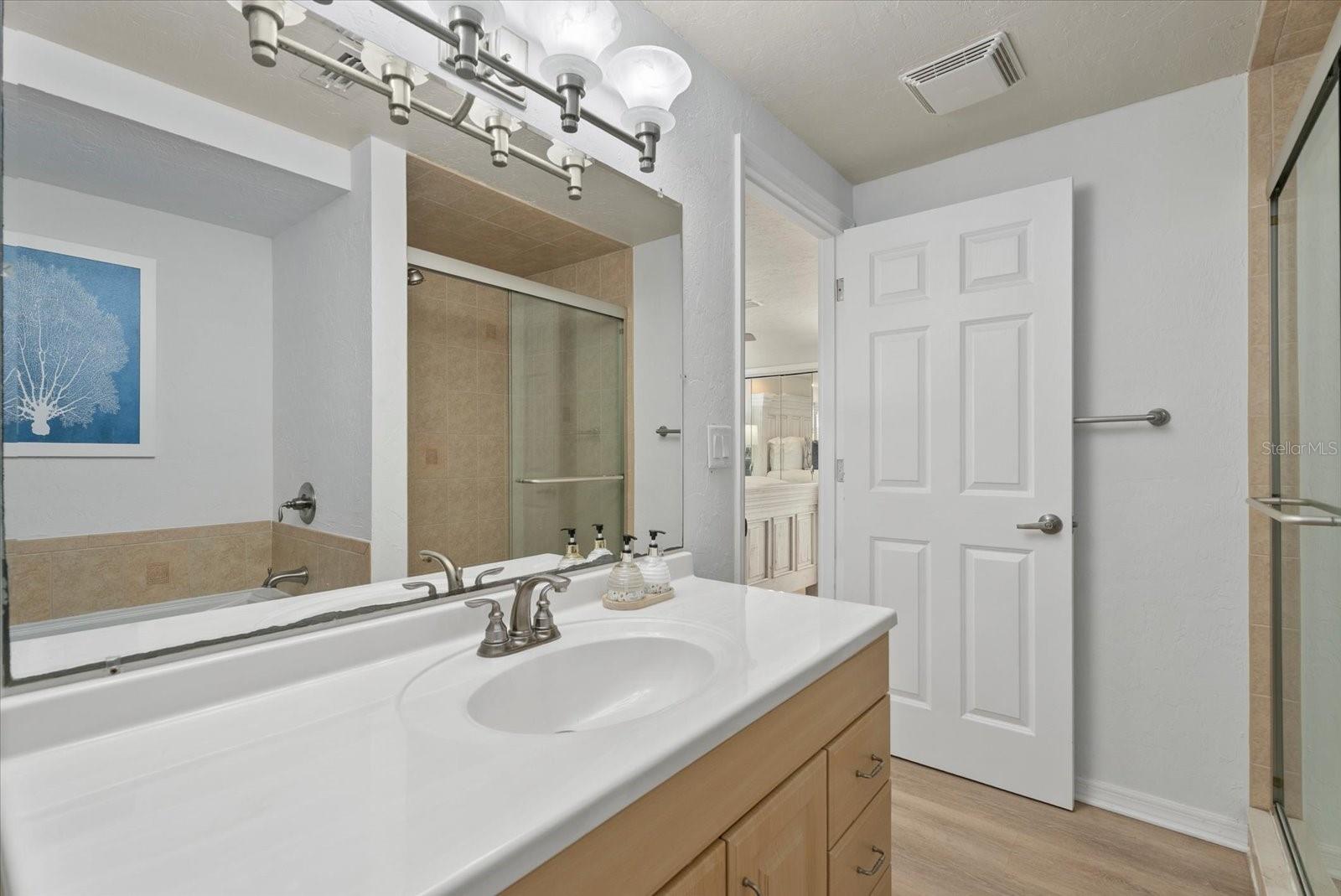 5868 DENISON DR, VENICE, FL, 34293