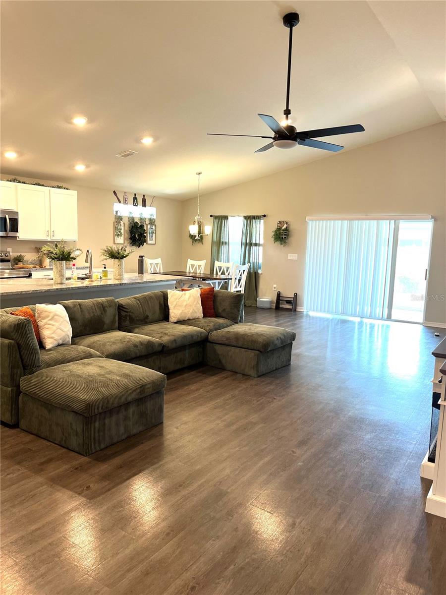 1373 MEZZAVALLE WAY, AUBURNDALE, FL, 33823