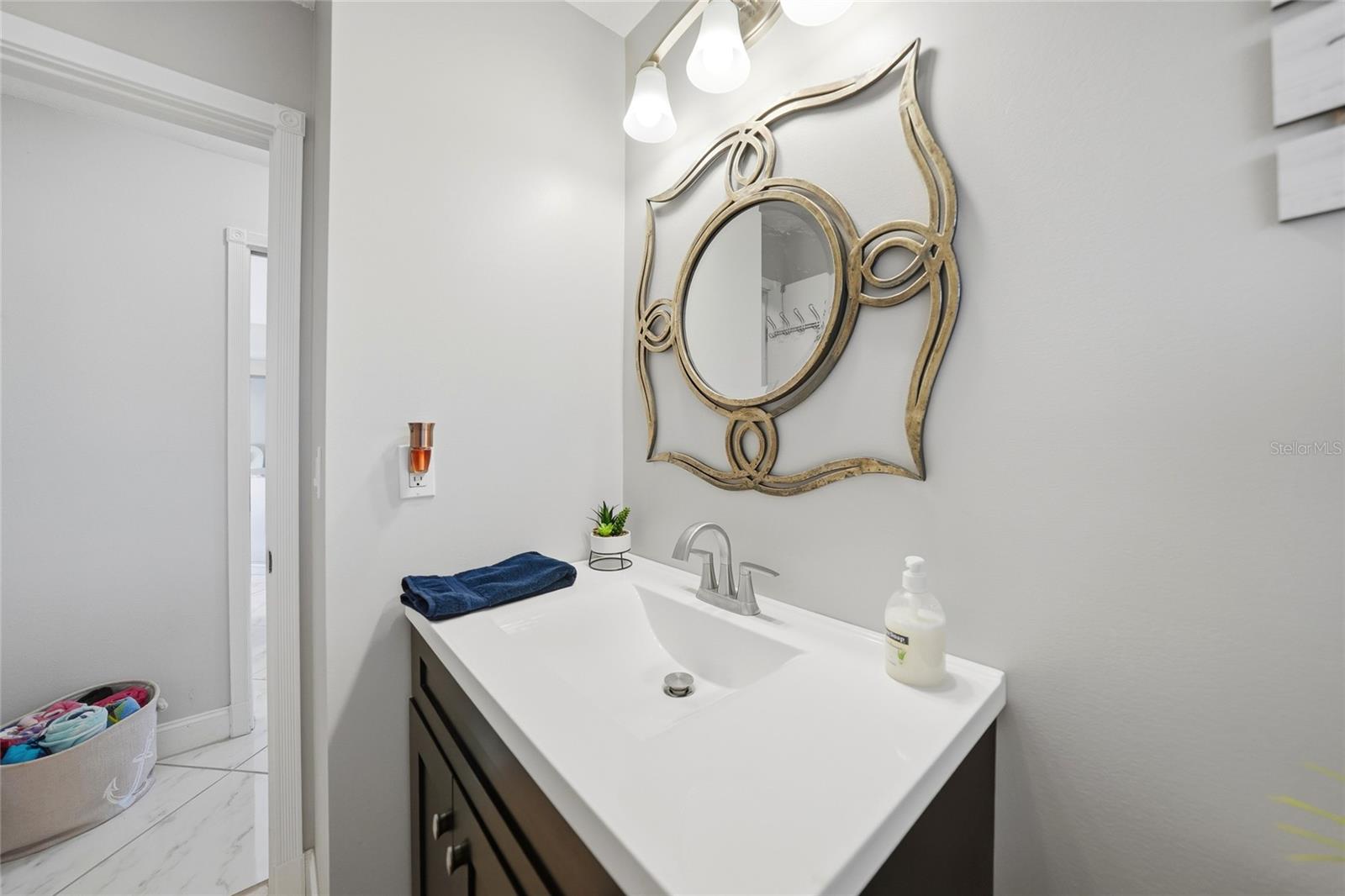 2463 CELEBES CT, PUNTA GORDA, FL, 33983