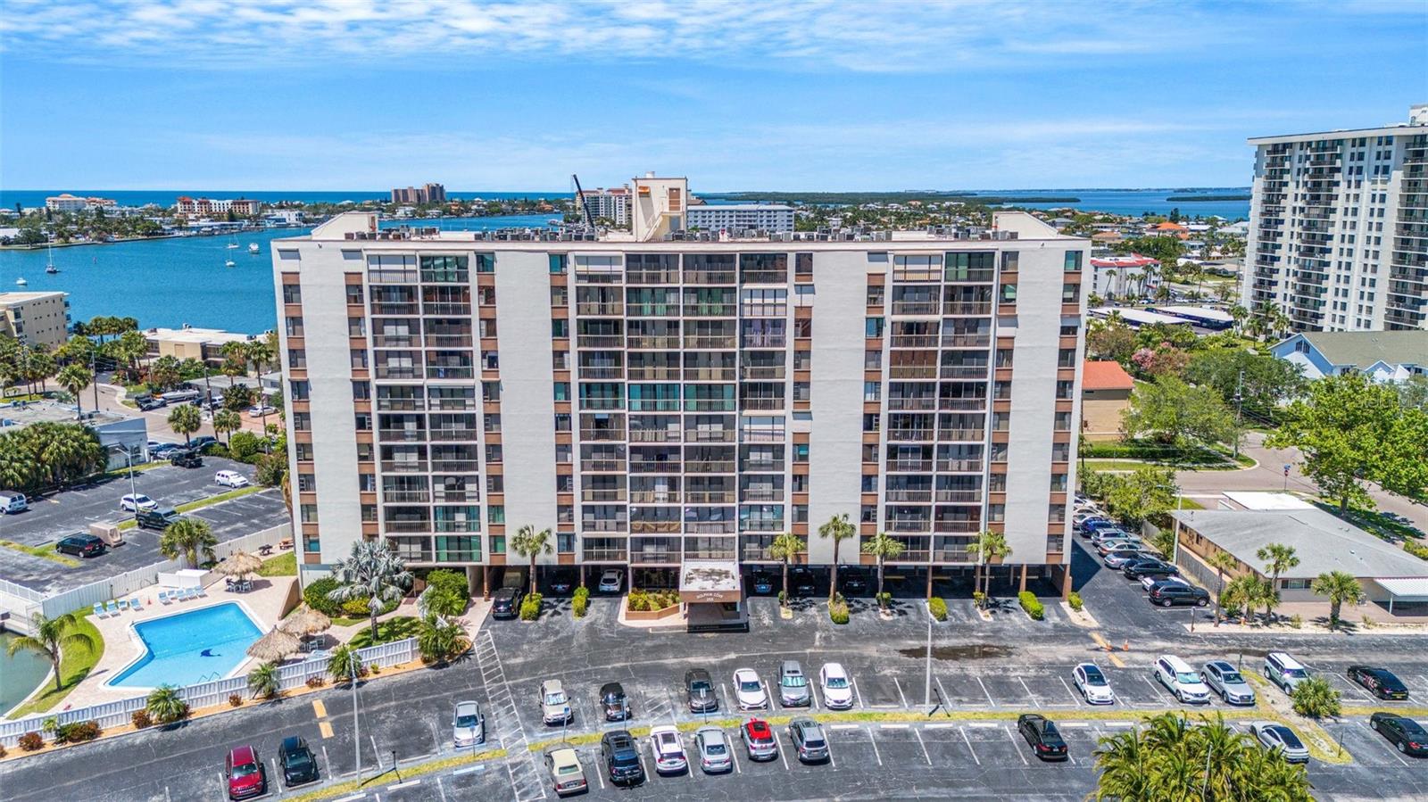 255 DOLPHIN PT #501, CLEARWATER BEACH, FL, 33767