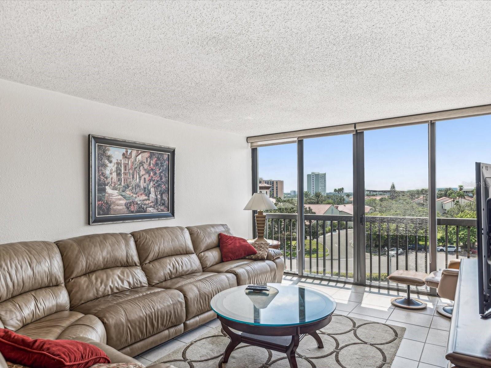 255 DOLPHIN PT #501, CLEARWATER BEACH, FL, 33767
