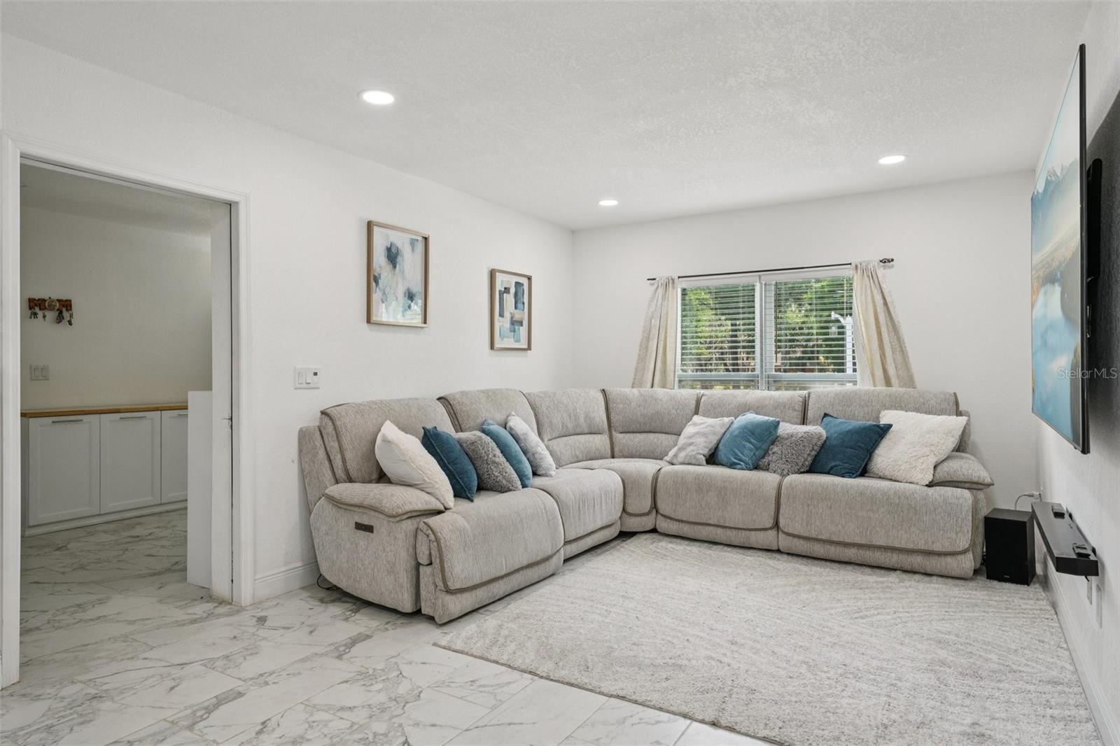 1414 SEFFNER VALRICO RD, SEFFNER, FL, 33584