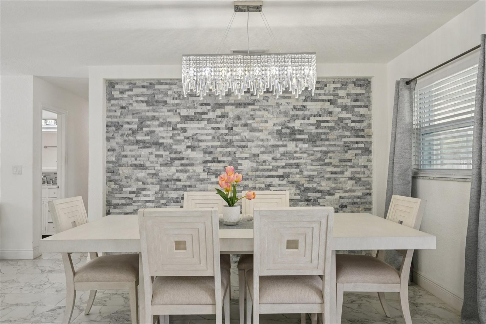 1414 SEFFNER VALRICO RD, SEFFNER, FL, 33584