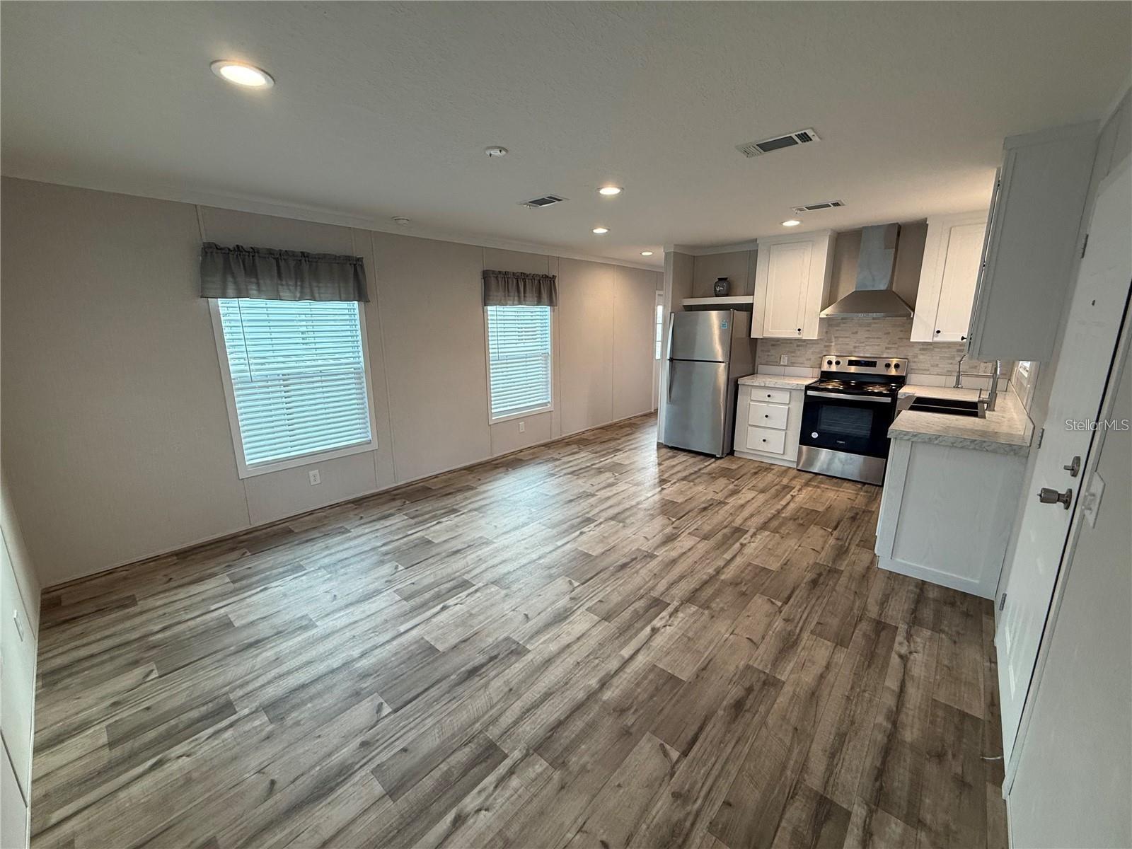 7801 34TH AVE N #30, ST PETERSBURG, FL, 33710