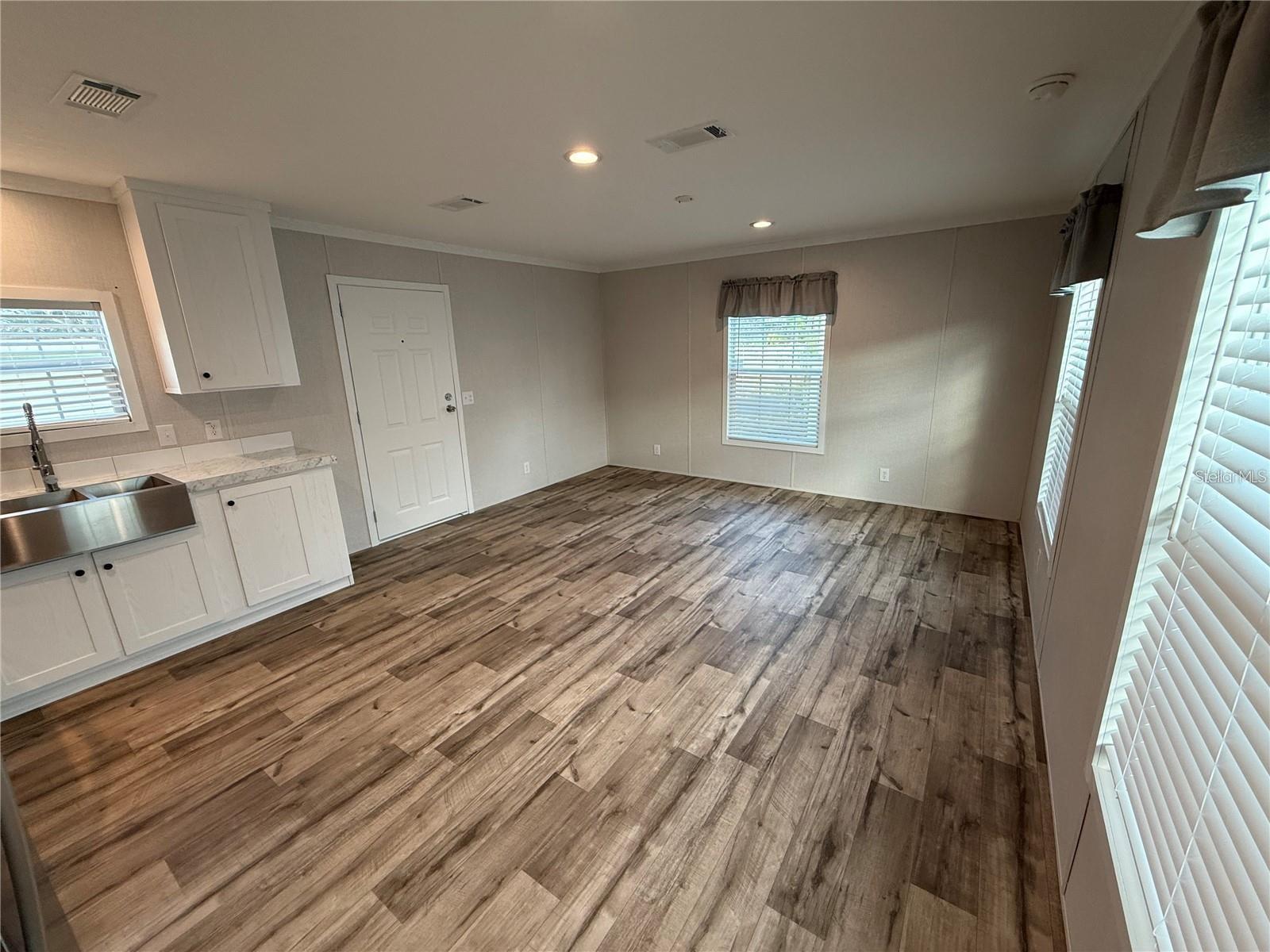 7801 34TH AVE N #30, ST PETERSBURG, FL, 33710