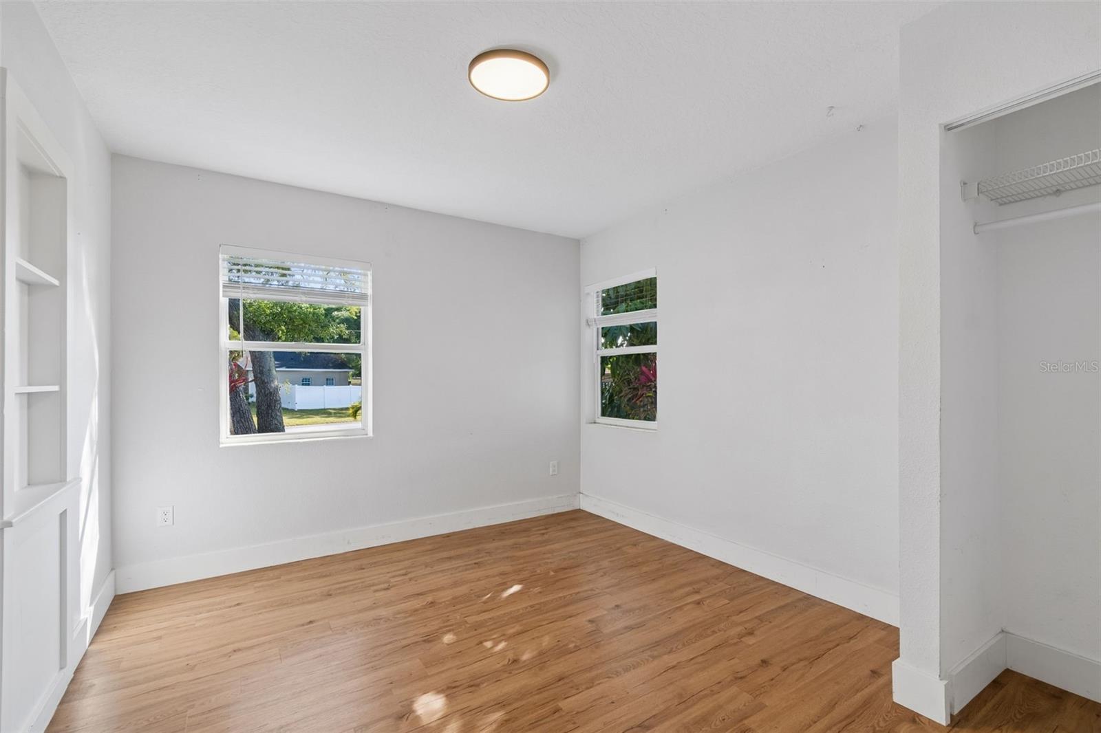 125 HARBOR BLUFF DR, LARGO, FL, 33770