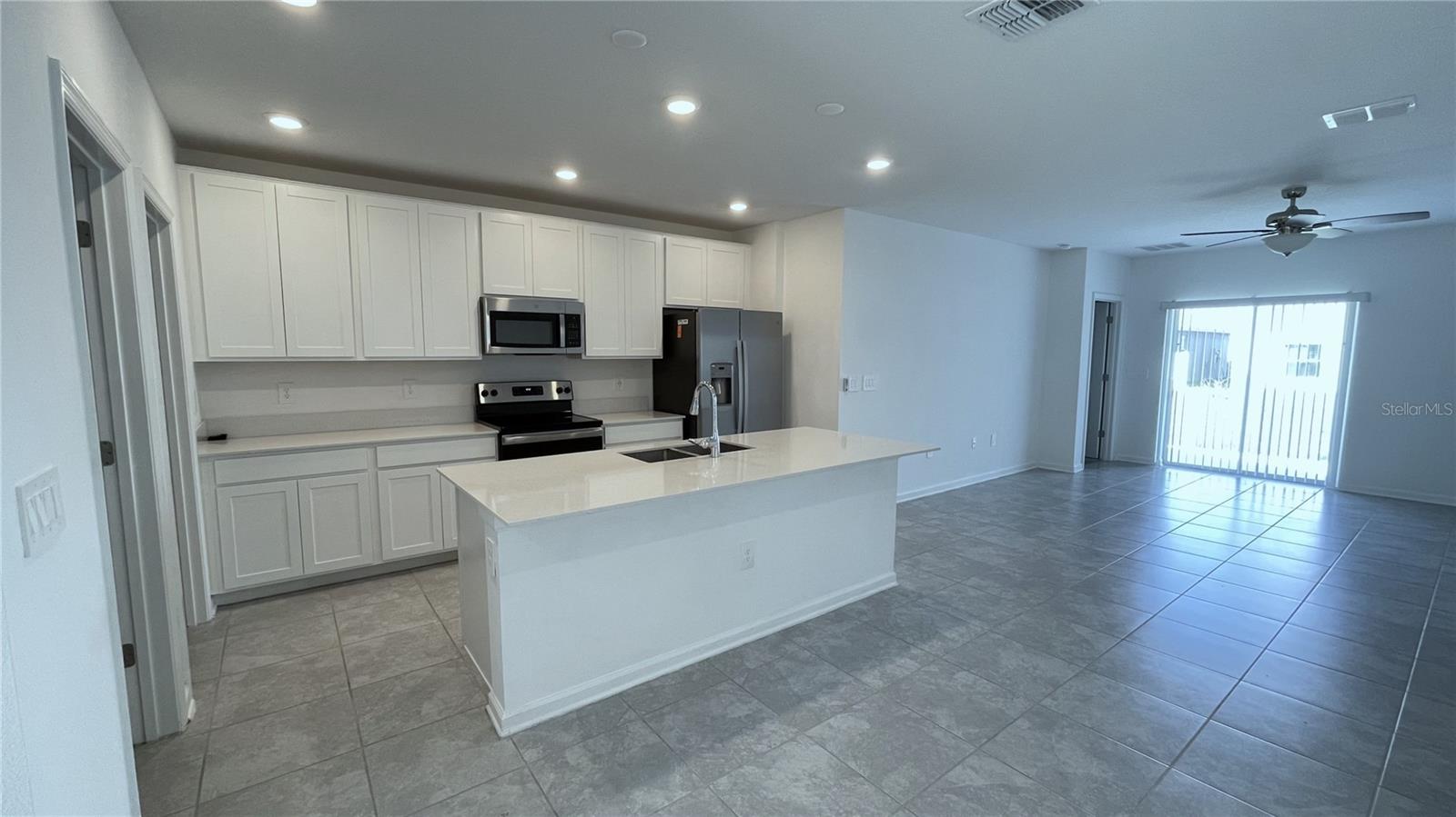 153 ADVENTURE AVE, DAVENPORT, FL, 33837