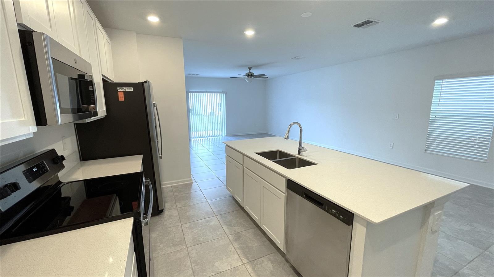 153 ADVENTURE AVE, DAVENPORT, FL, 33837