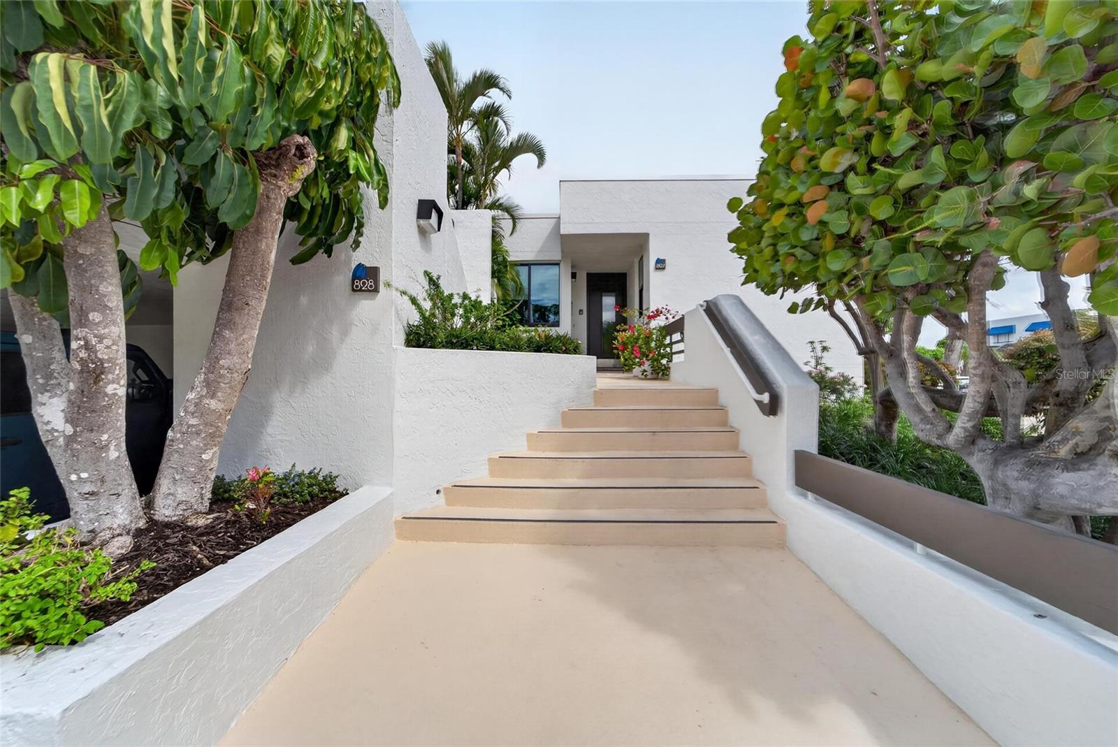 828 BAYPORT WAY #828, LONGBOAT KEY, FL, 34228