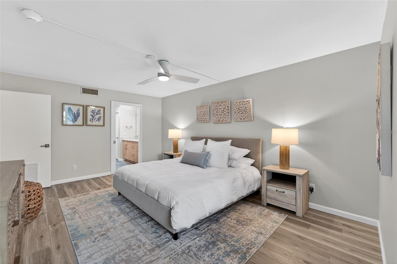 828 BAYPORT WAY #828, LONGBOAT KEY, FL, 34228