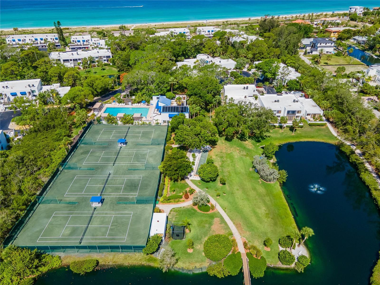 828 BAYPORT WAY #828, LONGBOAT KEY, FL, 34228