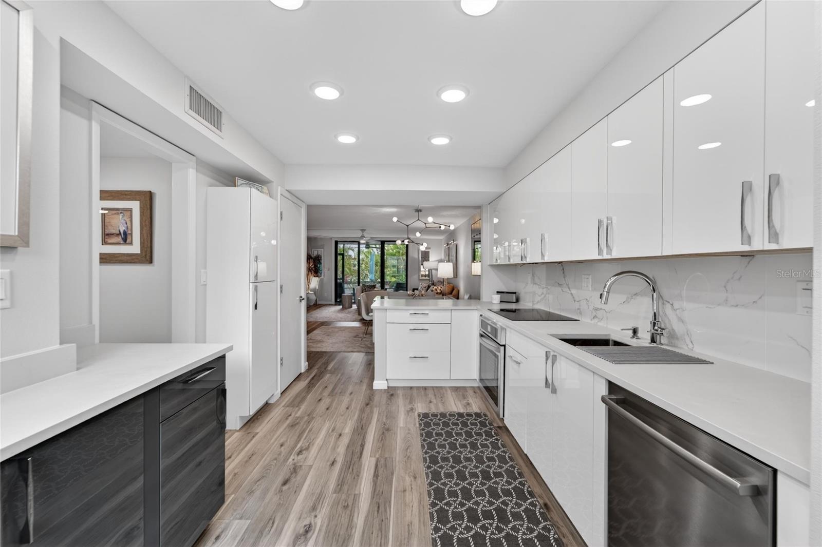 828 BAYPORT WAY #828, LONGBOAT KEY, FL, 34228