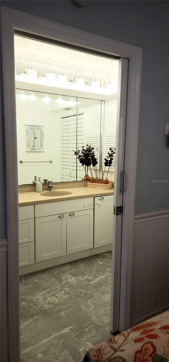 800 BAYWAY BLVD #28, CLEARWATER BEACH, FL, 33767