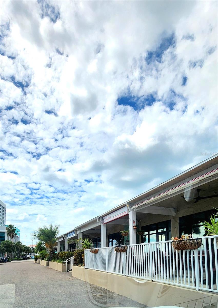 800 BAYWAY BLVD #28, CLEARWATER BEACH, FL, 33767